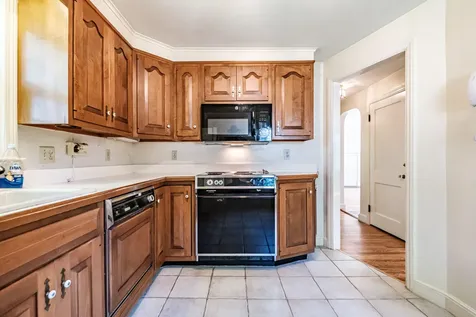 38 Lucas Street Portland ME 04102