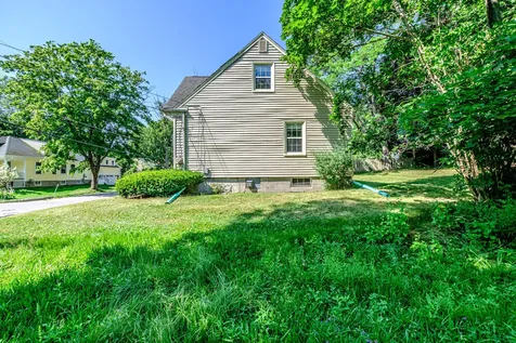 38 Lucas Street Portland ME 04102
