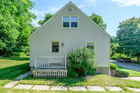 38 Lucas Street Portland ME 04102