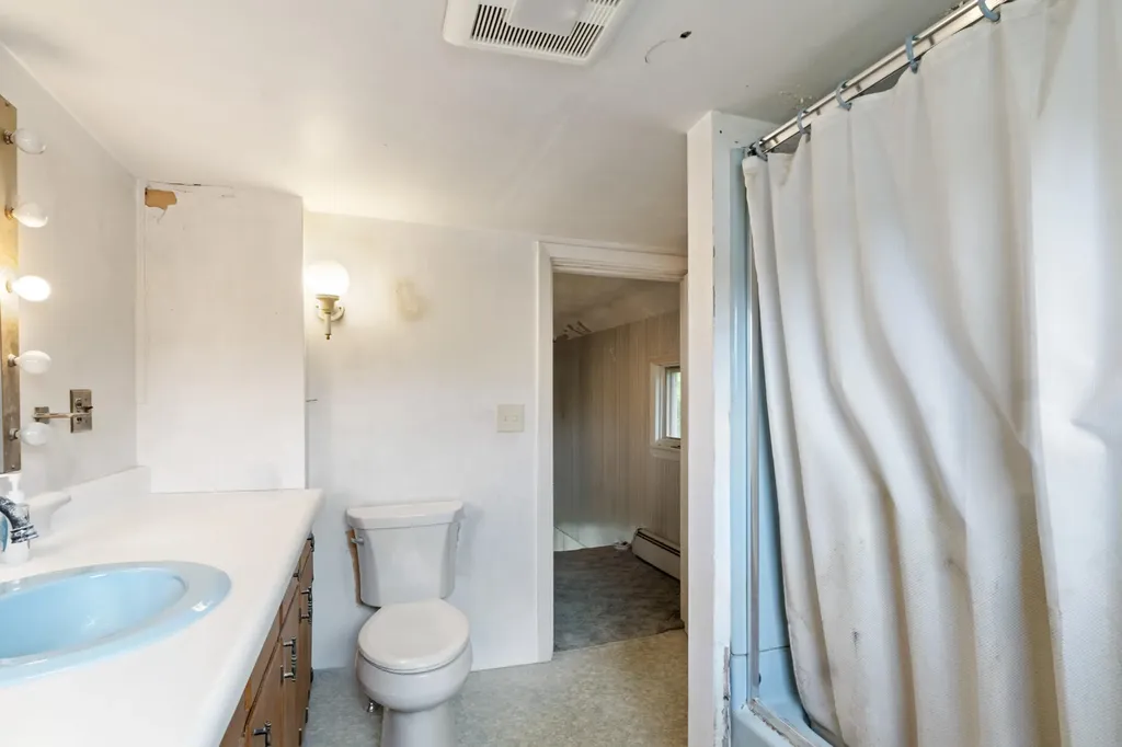 2481 Kennebec River Road Concord Twp ME 04920