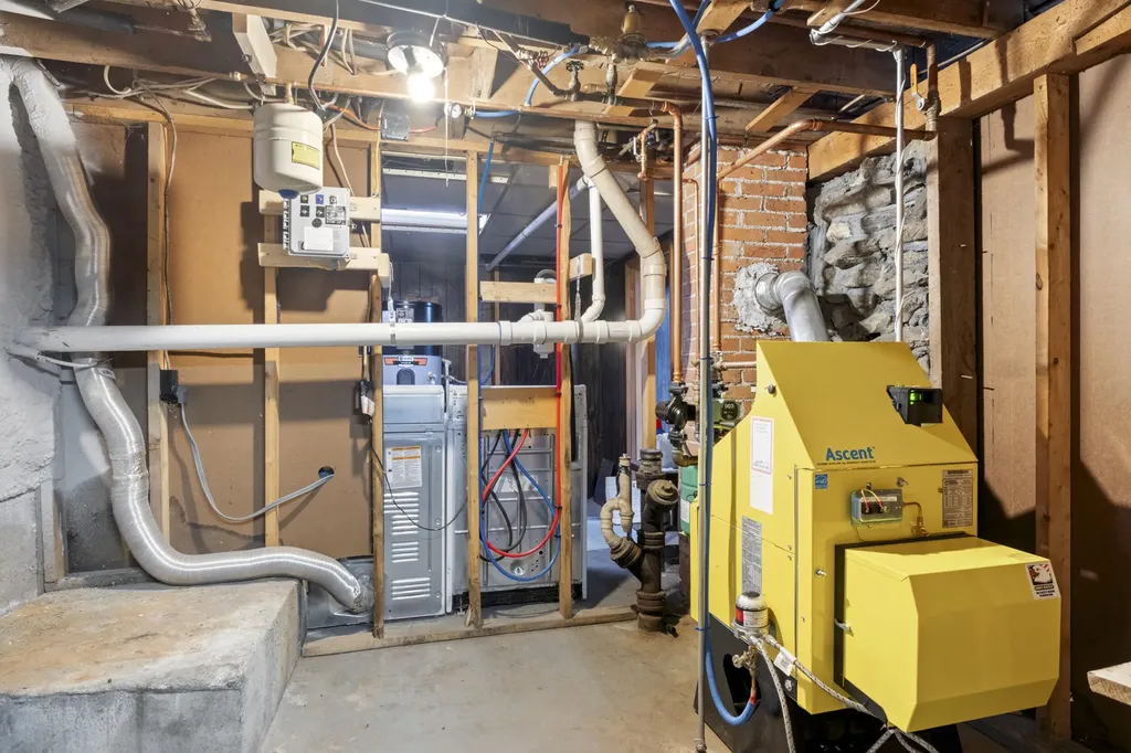2481 Kennebec River Road Concord Twp ME 04920