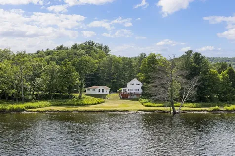 2481 Kennebec River Road Concord Twp ME 04920