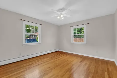 184 Harvard Street Auburn ME 04210