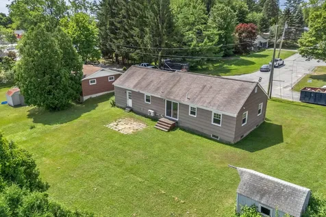184 Harvard Street Auburn ME 04210