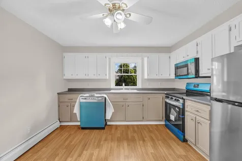 184 Harvard Street Auburn ME 04210
