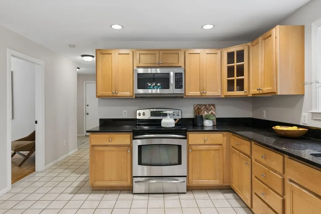 110 Christopher Road North Yarmouth ME 04097