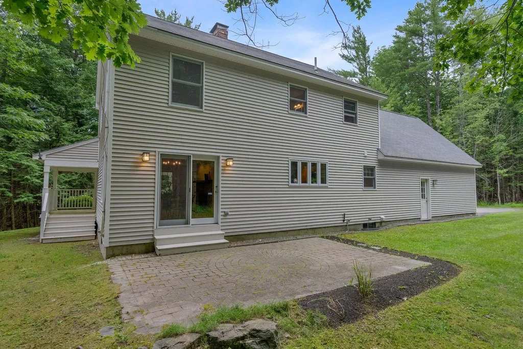 110 Christopher Road North Yarmouth ME 04097