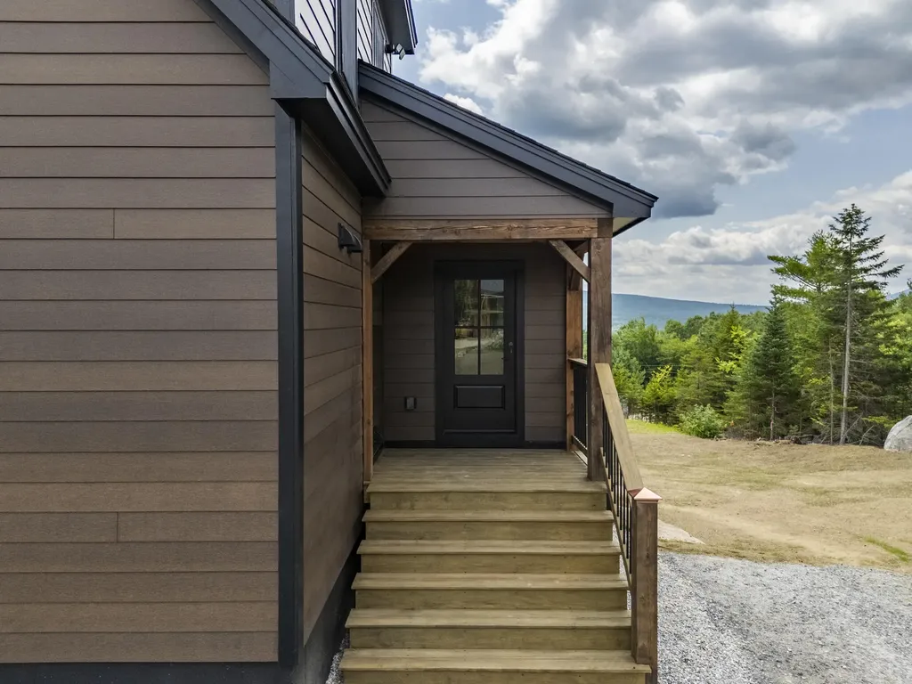 3 Moose Ridge Hanover ME 04237