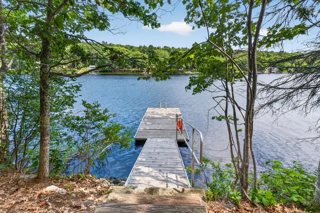 R-4 120-c Ledgewood Drive Boothbay ME 04537