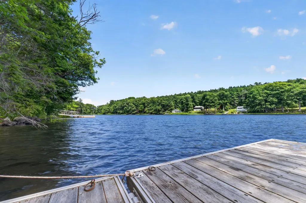R-4 120-c Ledgewood Drive Boothbay ME 04537