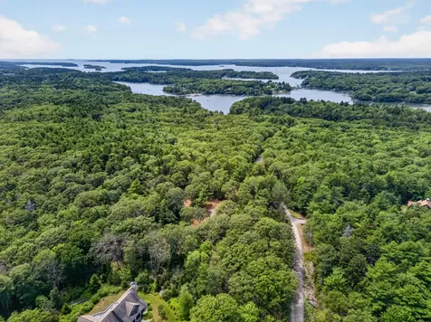 R-4 120-c Ledgewood Drive Boothbay ME 04537