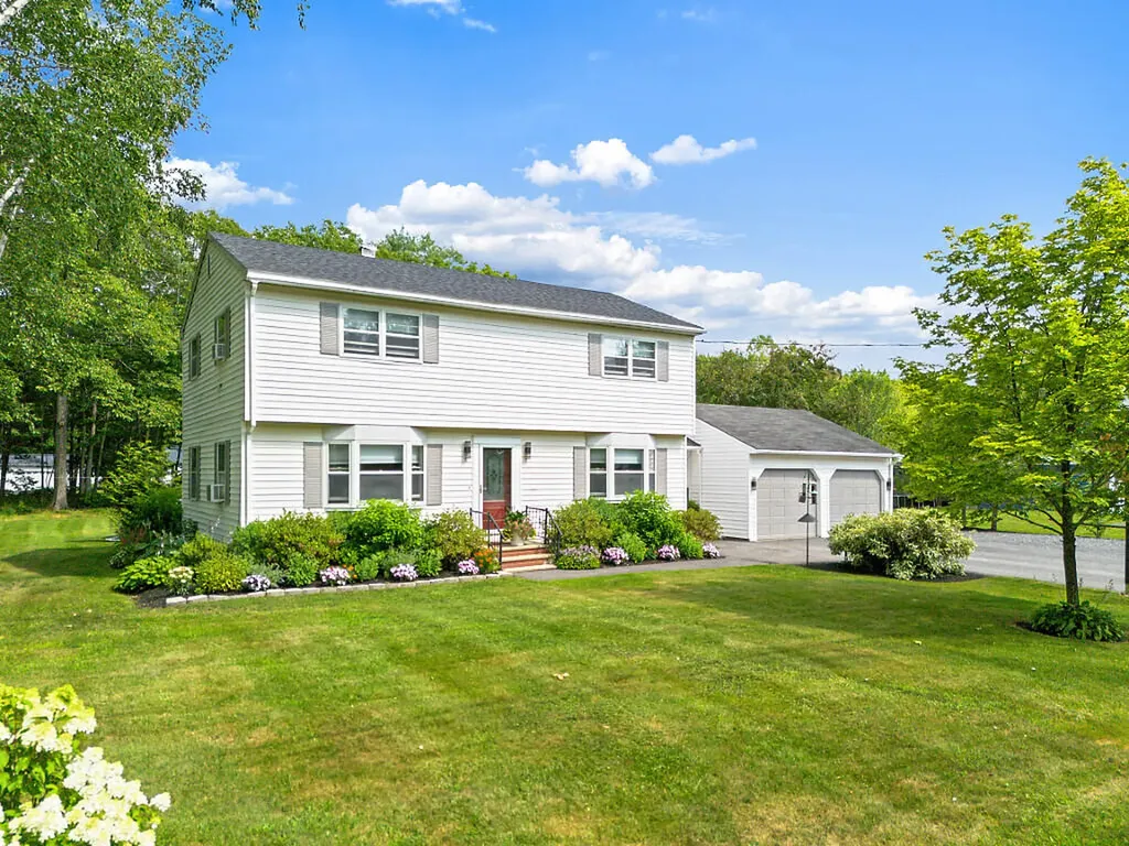 25 Frankwood Drive Winslow ME 04901