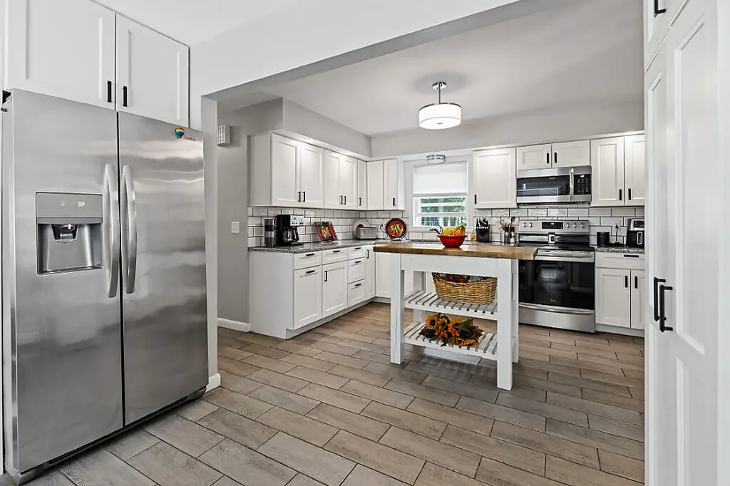 25 Frankwood Drive Winslow ME 04901
