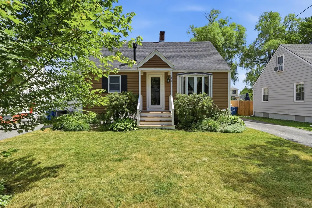 75 Pennell Avenue Portland ME 04103