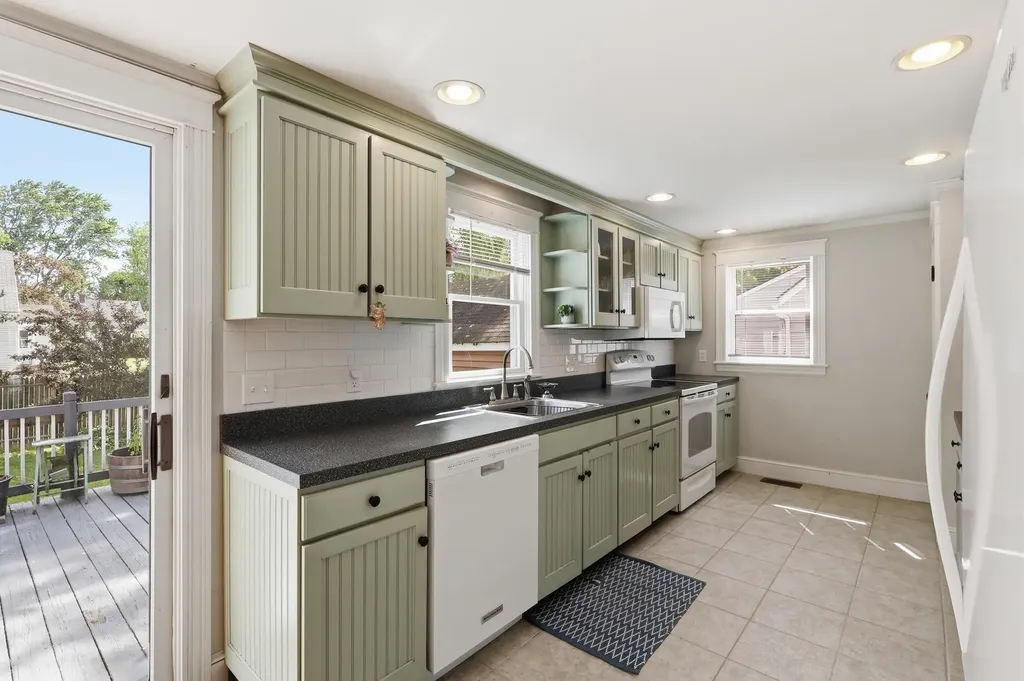 75 Pennell Avenue Portland ME 04103