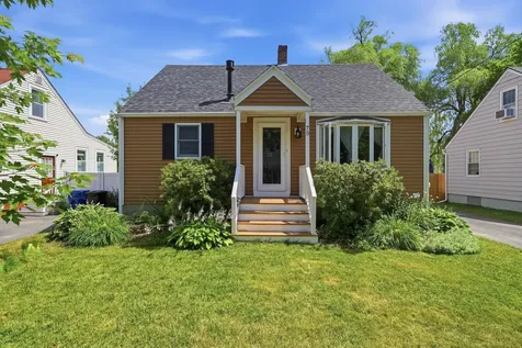 75 Pennell Avenue Portland ME 04103