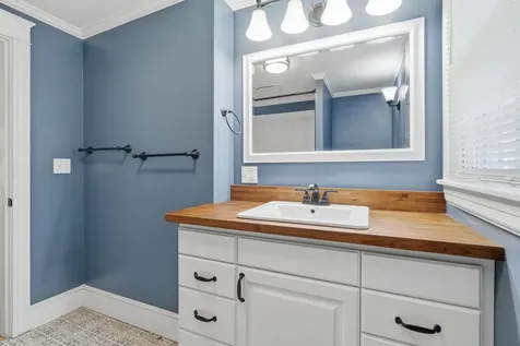 75 Pennell Avenue Portland ME 04103