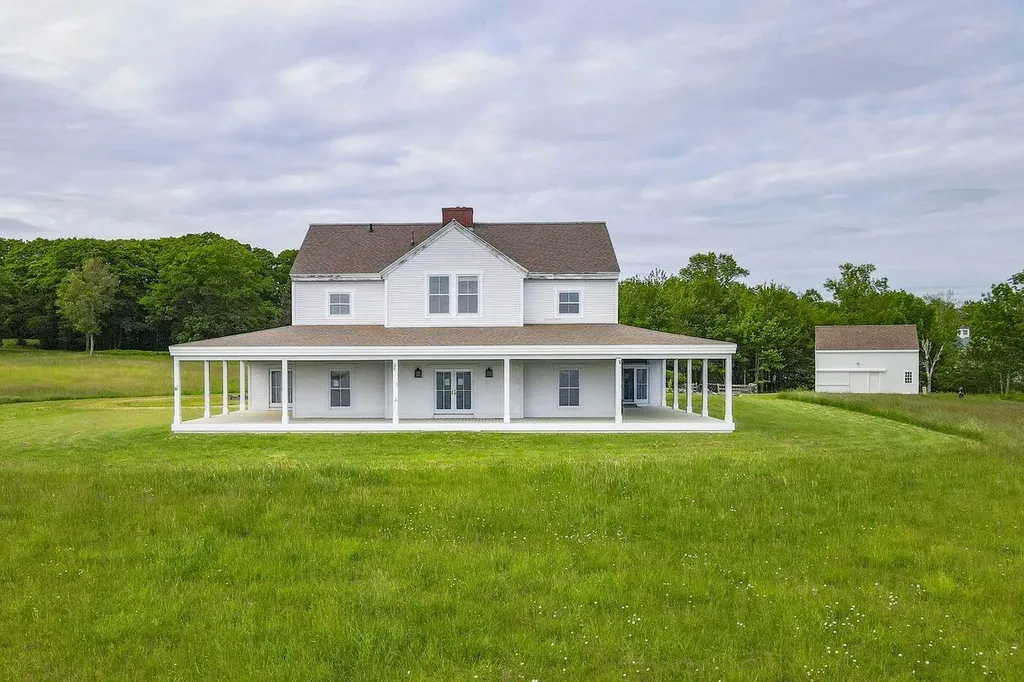 118 Wescott Battery Castine ME 04421