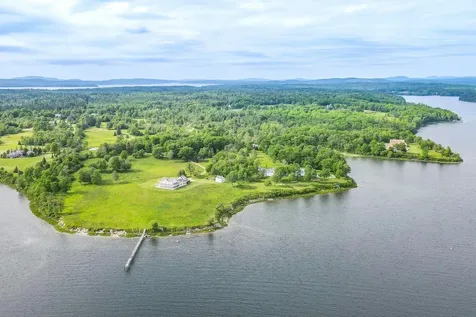 118 Wescott Battery Castine ME 04421