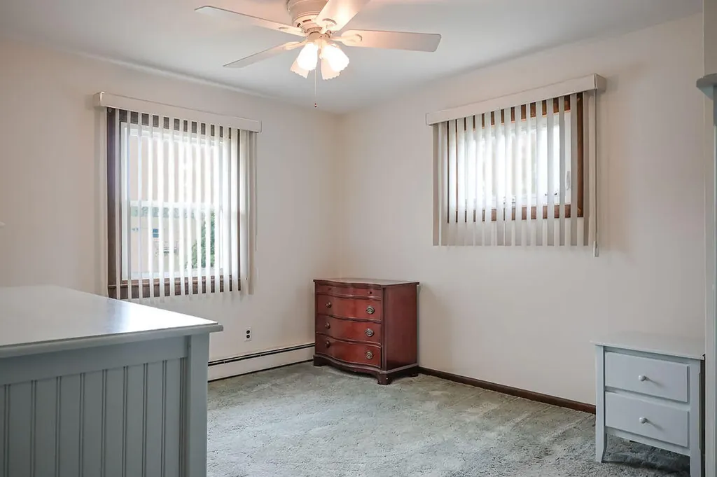 20 Swale Lane Lewiston ME 04240