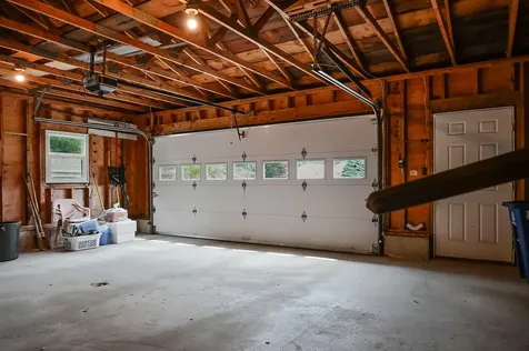 20 Swale Lane Lewiston ME 04240