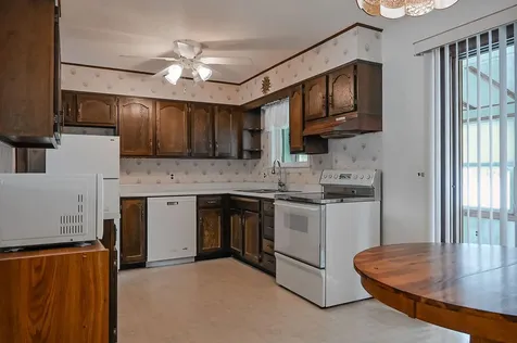 20 Swale Lane Lewiston ME 04240