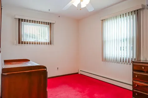 20 Swale Lane Lewiston ME 04240