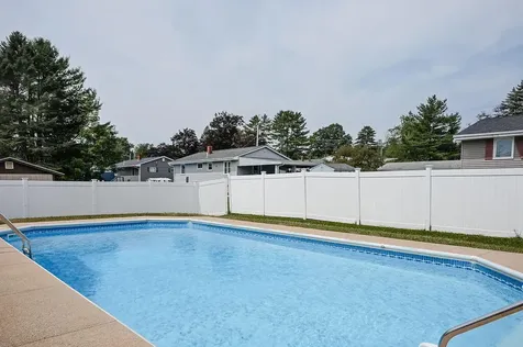20 Swale Lane Lewiston ME 04240