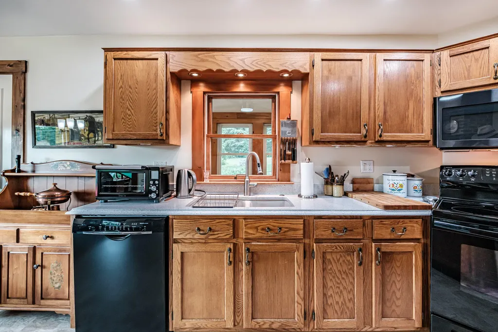 64 Paradise Road Bethel ME 04217