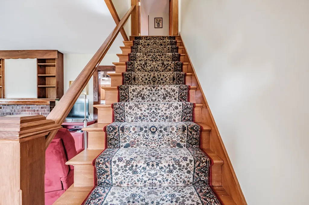 64 Paradise Road Bethel ME 04217