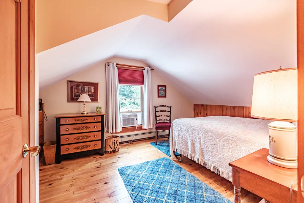 64 Paradise Road Bethel ME 04217