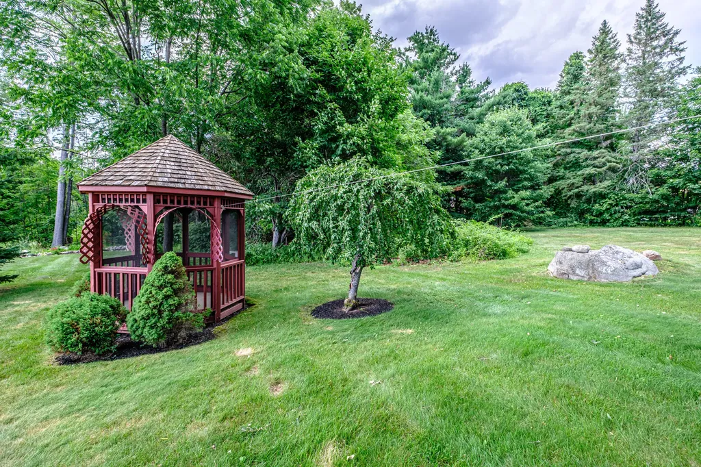 64 Paradise Road Bethel ME 04217