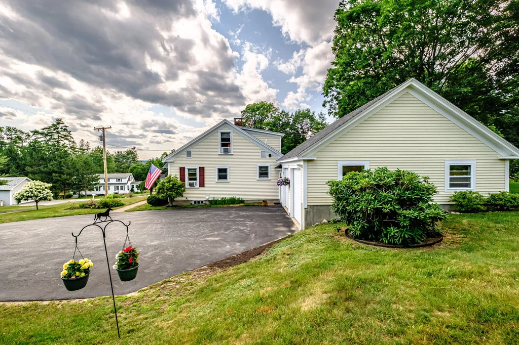 64 Paradise Road Bethel ME 04217