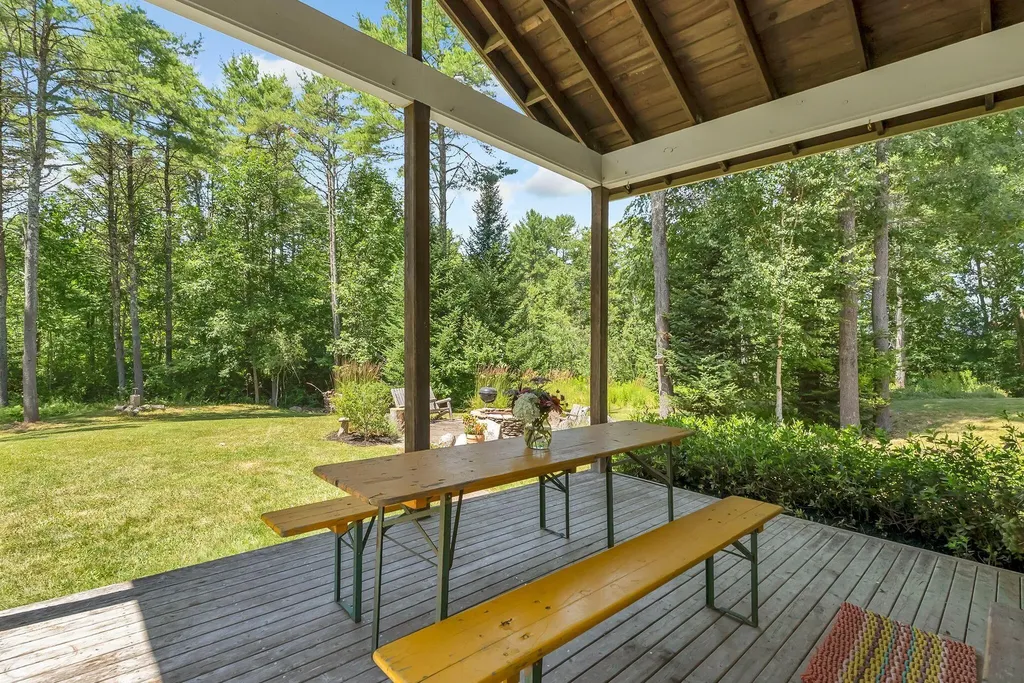 10 Cranberry Ridge Road Freeport ME 04032