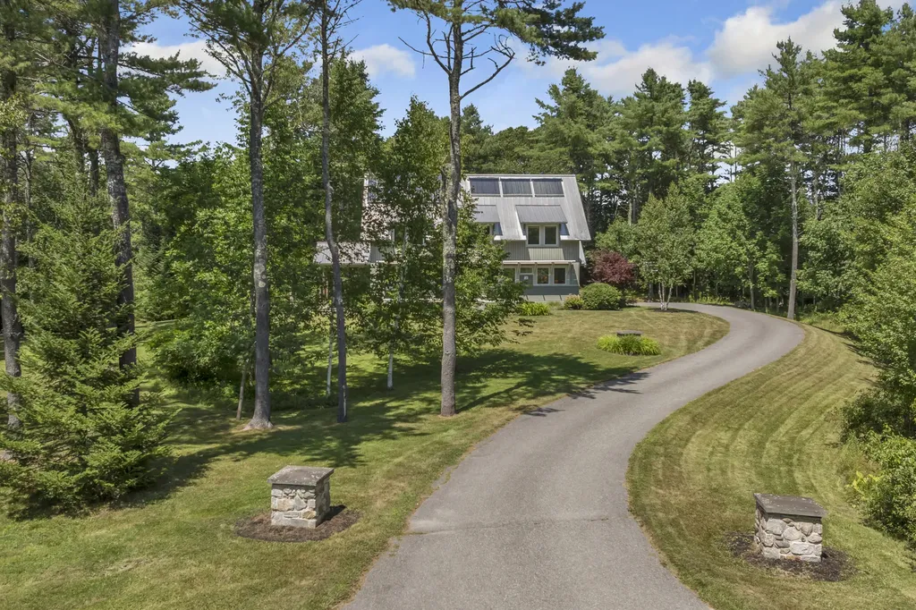 10 Cranberry Ridge Road Freeport ME 04032