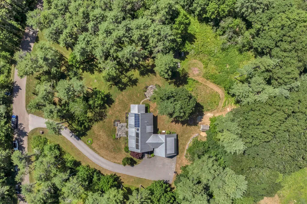 10 Cranberry Ridge Road Freeport ME 04032