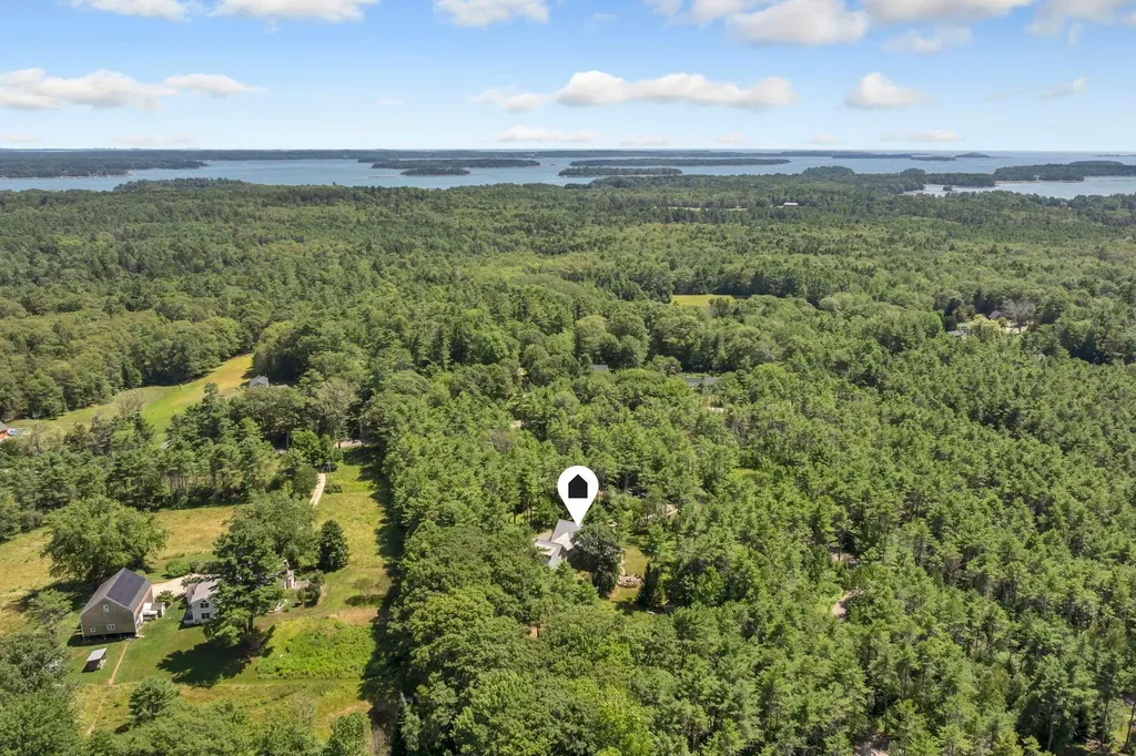 10 Cranberry Ridge Road Freeport ME 04032