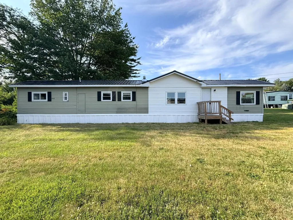 22 Elwood Drive Clinton ME 04927