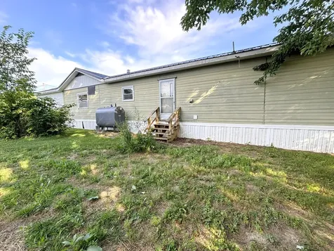 22 Elwood Drive Clinton ME 04927