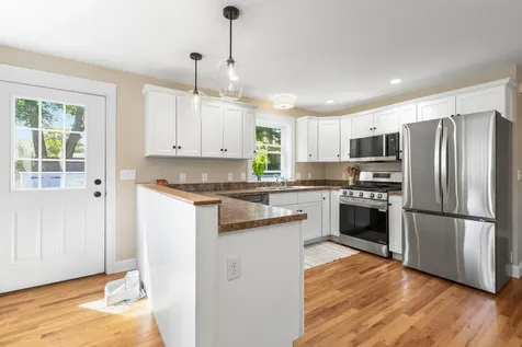98 Cumberland Road South Portland ME 04106