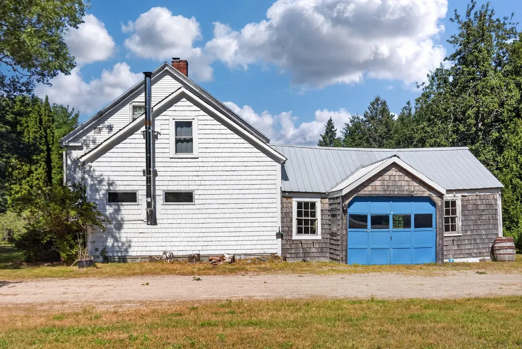 86 Grange Hall Road Sullivan ME 04664