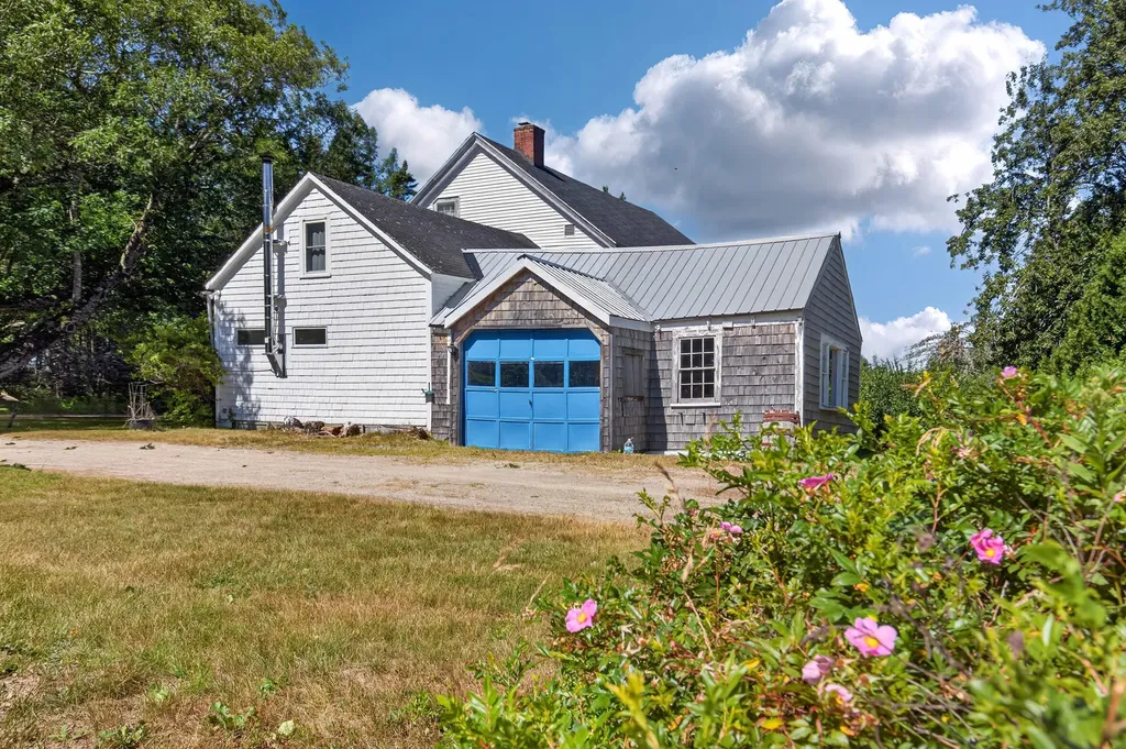 86 Grange Hall Road Sullivan ME 04664
