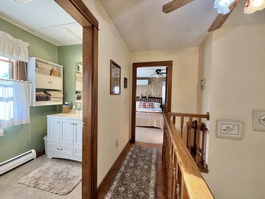 10 Penny Lane Lincoln ME 04457