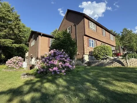 10 Penny Lane Lincoln ME 04457