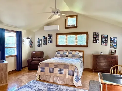 10 Penny Lane Lincoln ME 04457