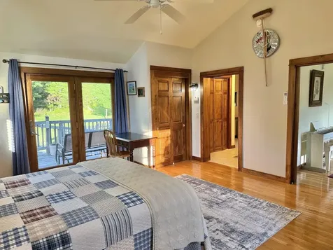 10 Penny Lane Lincoln ME 04457