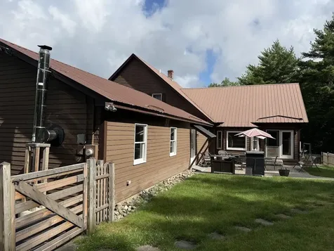 10 Penny Lane Lincoln ME 04457