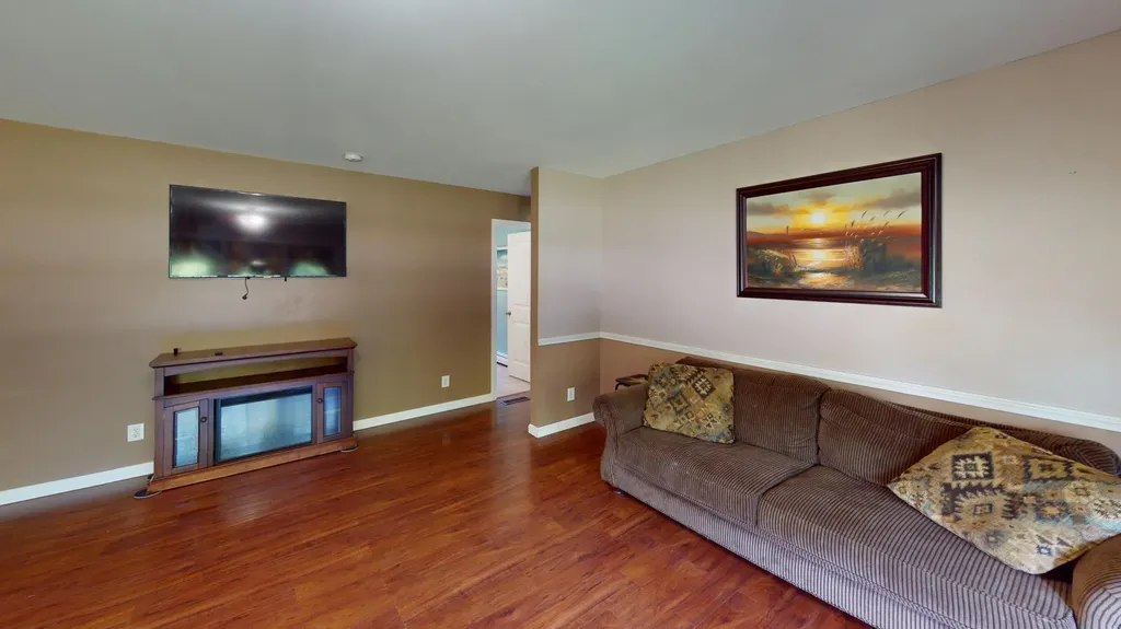 55 Albert Drive Lincoln ME 04457
