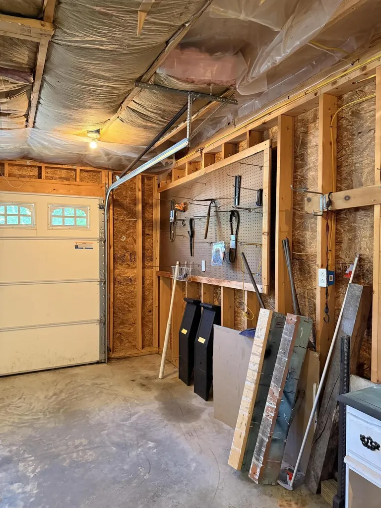 55 Albert Drive Lincoln ME 04457