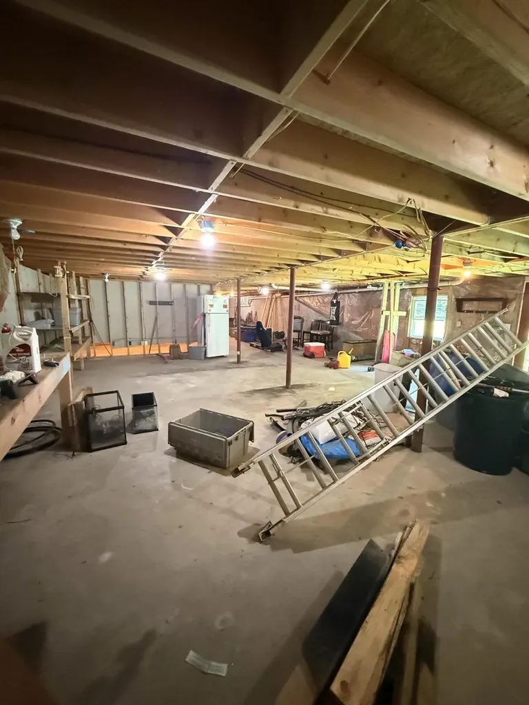 55 Albert Drive Lincoln ME 04457